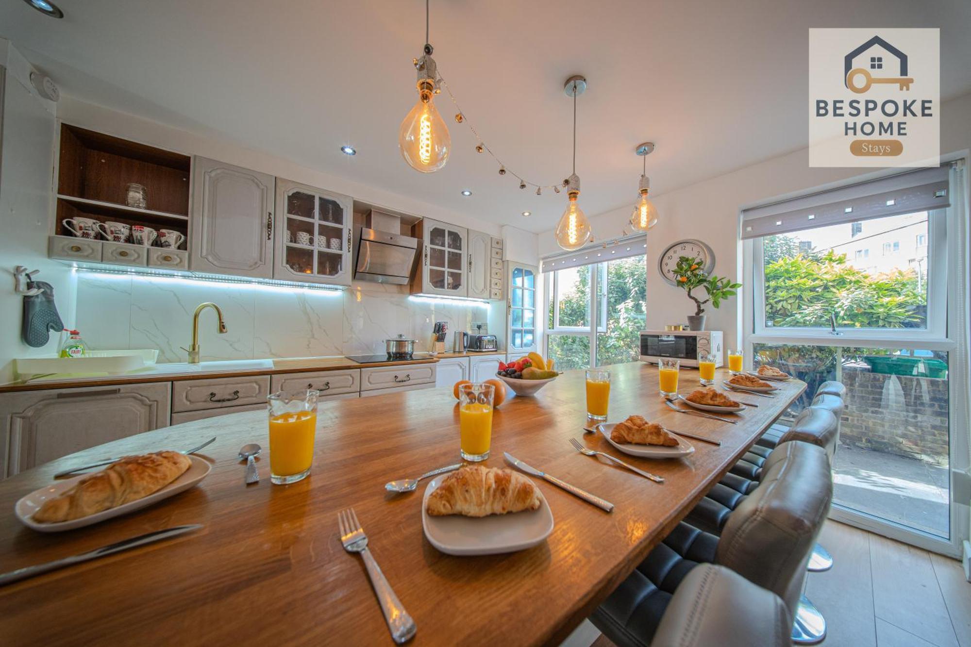 Free Parking - 4 Bed - 3 Bath - Sofa Bed - Digital Lock Entry * Londres